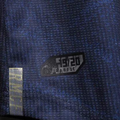 CAMISETA DE FUTBOL RETRO VERSIÓN JUGADOR REAL MADRID 2019/2020 RÉPLICA